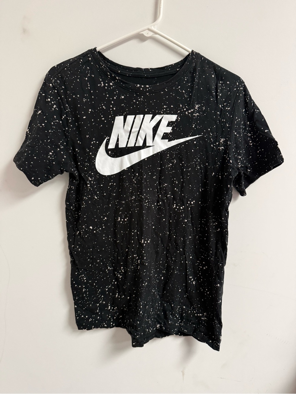 Nike Black Splatter Logo Tee - White Swoosh